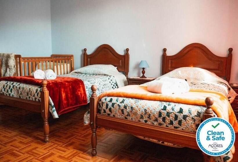 پانسیون Cordeiro S House