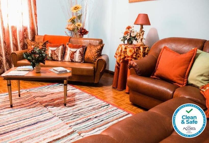 پانسیون Cordeiro S House