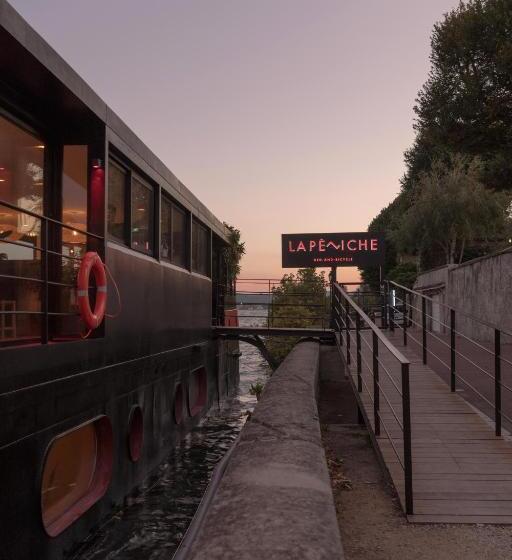 膳宿费 La Peniche   Bed And Bicycle   Aigues Mortes