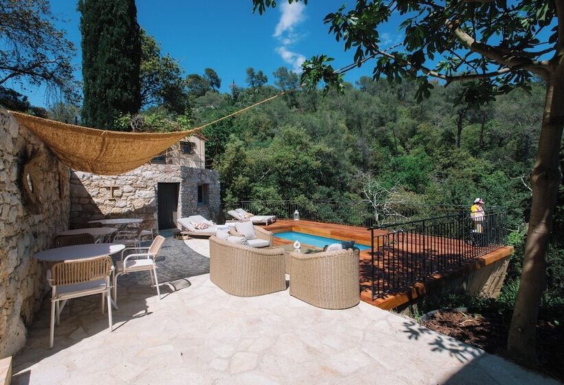 پانسیون Mas Des Arts & Spa