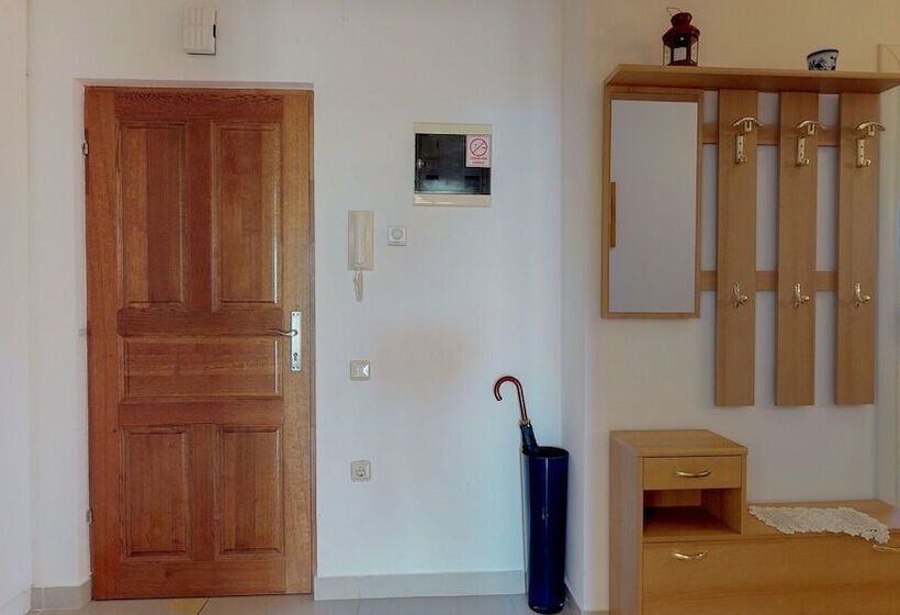 پانسیون Villa Luppo