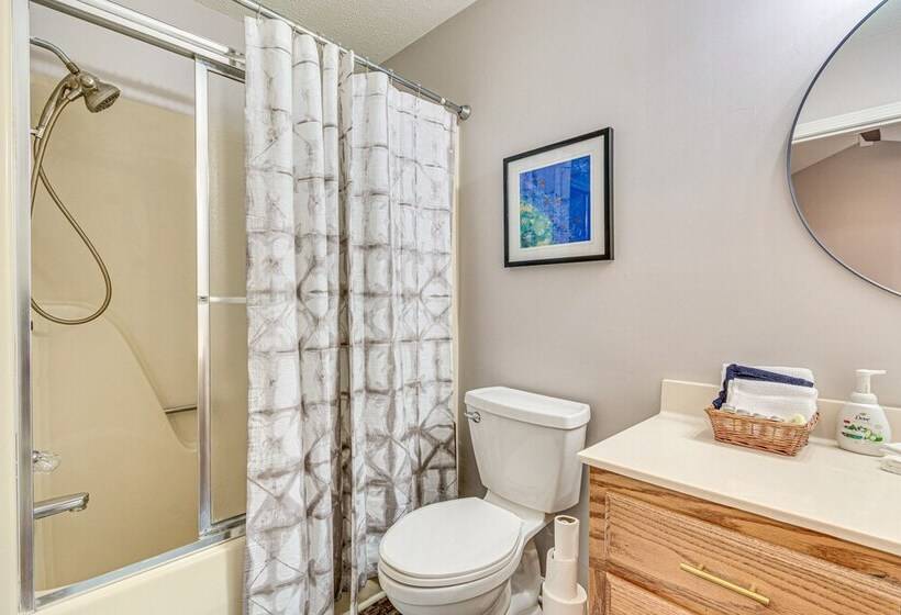 Pet Friendly Conway Home: 1 Mi To Hendrix College!