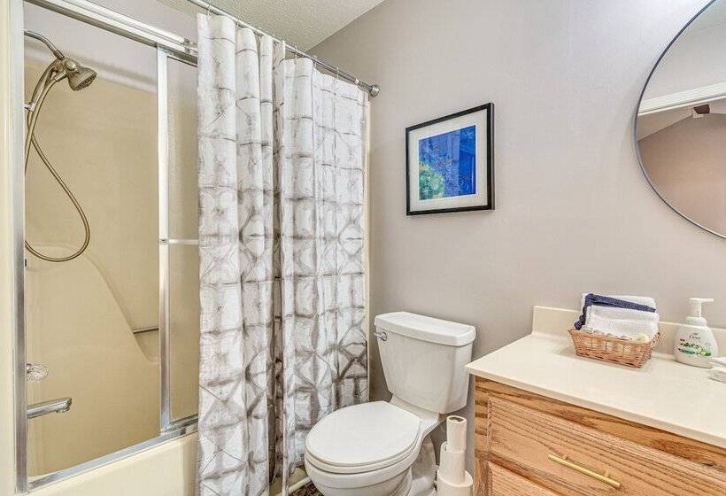 Pet Friendly Conway Home: 1 Mi To Hendrix College!