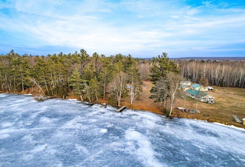 Pet Friendly Couderay Cabin W/ Boat Dock + Grill!