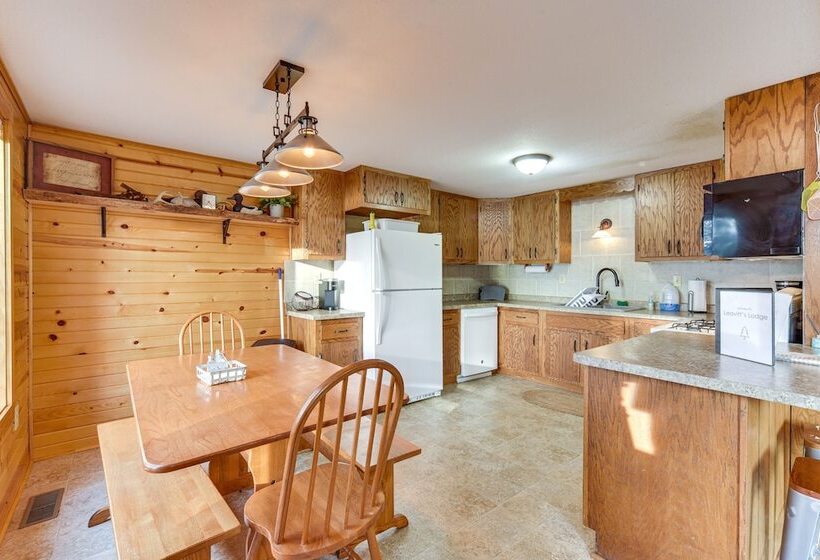 Pet Friendly Couderay Cabin W/ Boat Dock + Grill!