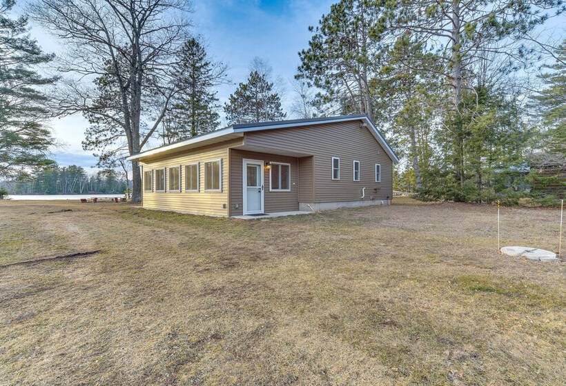 Pet Friendly Couderay Cabin W/ Boat Dock + Grill!