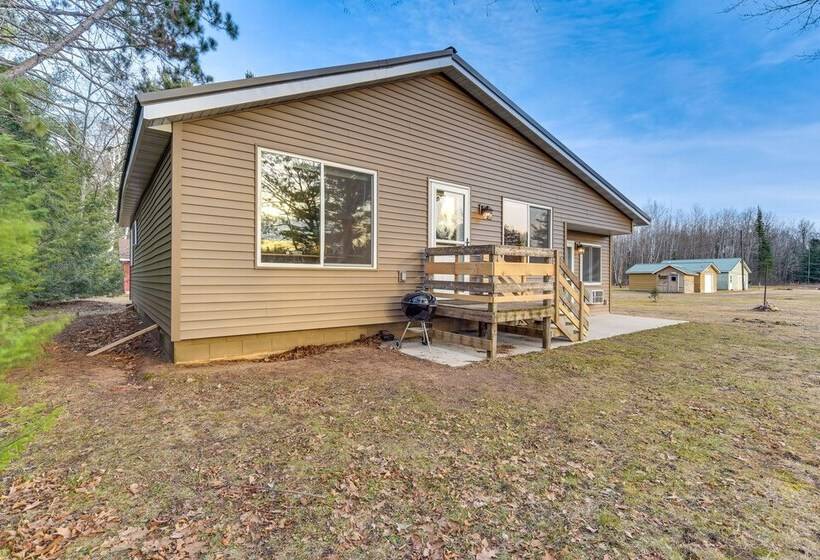 Pet Friendly Couderay Cabin W/ Boat Dock + Grill!