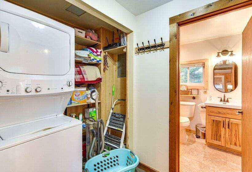 Pet Friendly Couderay Cabin W/ Boat Dock + Grill!