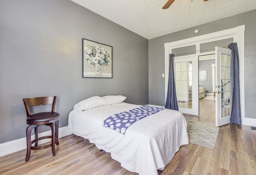 Pet Friendly Kentucky Home W/ Deck & Private Yard!