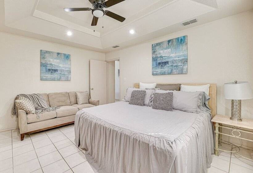 Pet Friendly San Juan Home W/ Private Yard & Grill