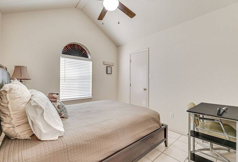 Pet Friendly San Juan Home W/ Private Yard & Grill