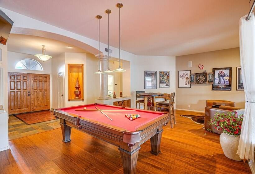 Phoenix Home W/ Private Oasis: Walk To Lookout Mtn