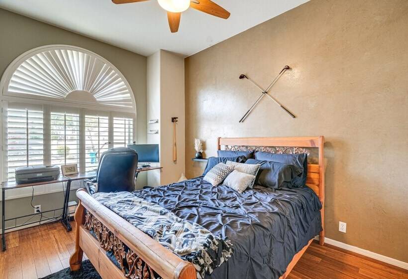 Phoenix Home W/ Private Oasis: Walk To Lookout Mtn