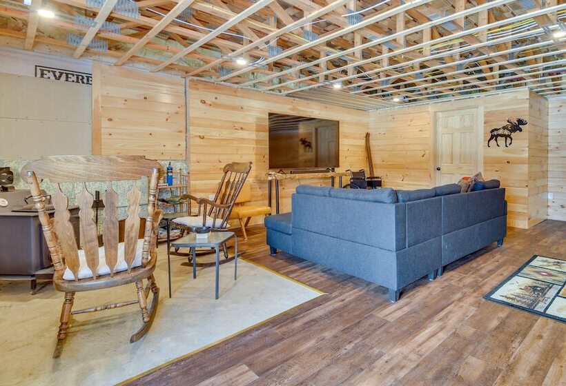 Private Bethel Cabin W/ Covered Deck: 5 Mi To Town