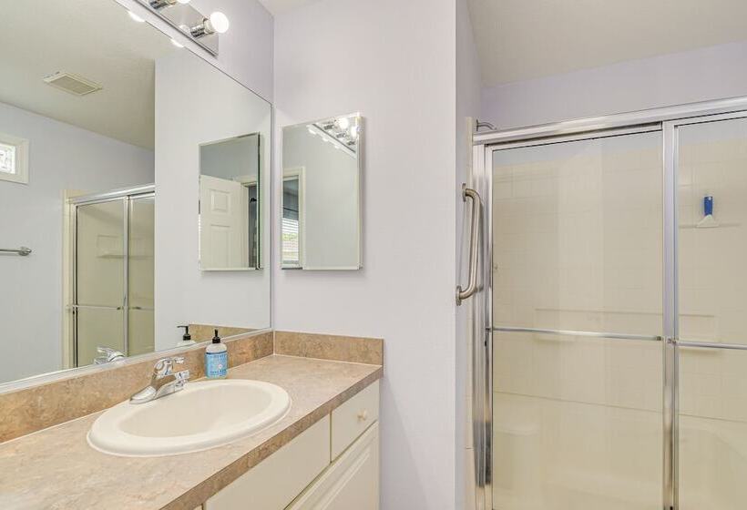 Home W/ Resort Amenities In The Villages