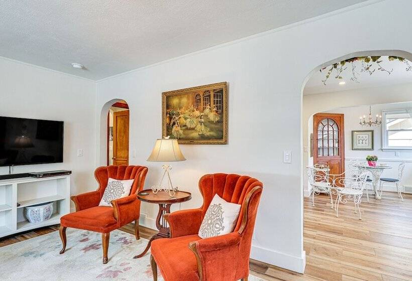 Quaint Hot Springs Home < 1 Mi To Downtown!