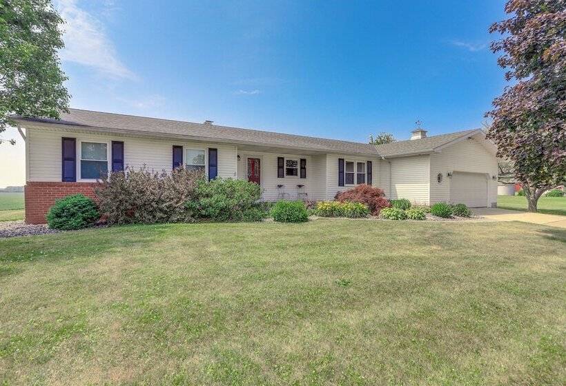 Quiet Greenwich Home W/ Pool + Screened Porch!