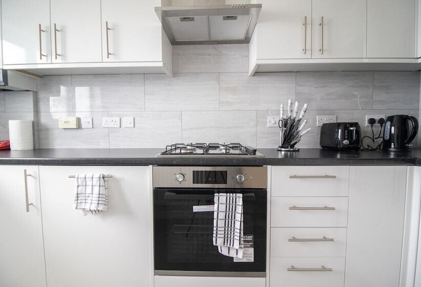 레지던스 2 Bed Near The O2 Arena & Excel & Free Parking