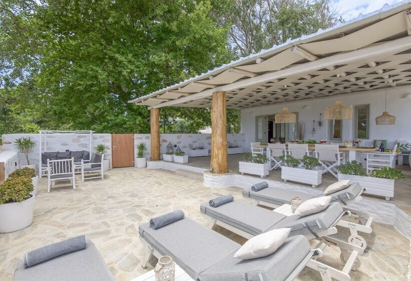 דירת נופש Arethousa House