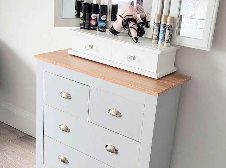 إقامة Serenity Holiday Let In South Chard