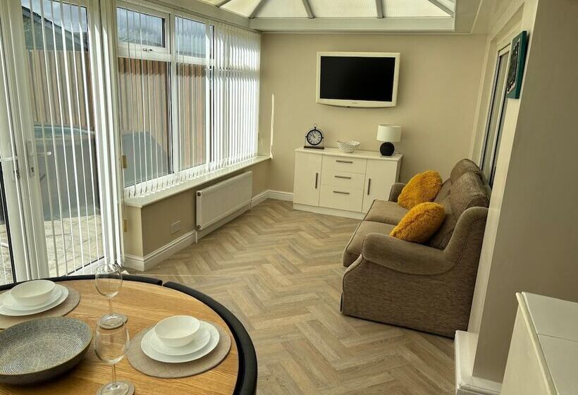 Резиденция Bungalow 2bed 1bath Petfriendly Parking