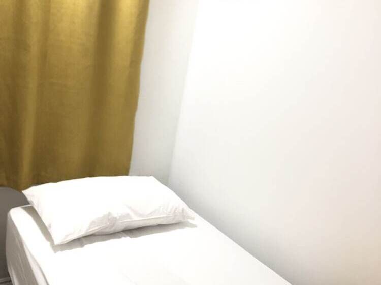 레지던스 Golden Villa   Charming 3 Bed House In Uxbridge