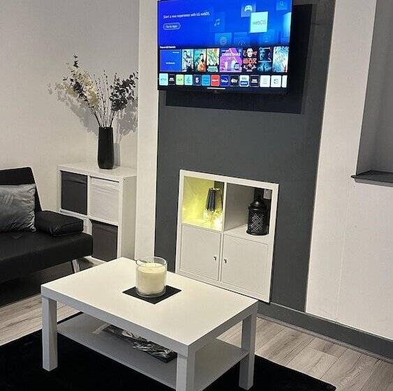 Резиденция Modern 2 Bed Near Turf Moor Football Stadium