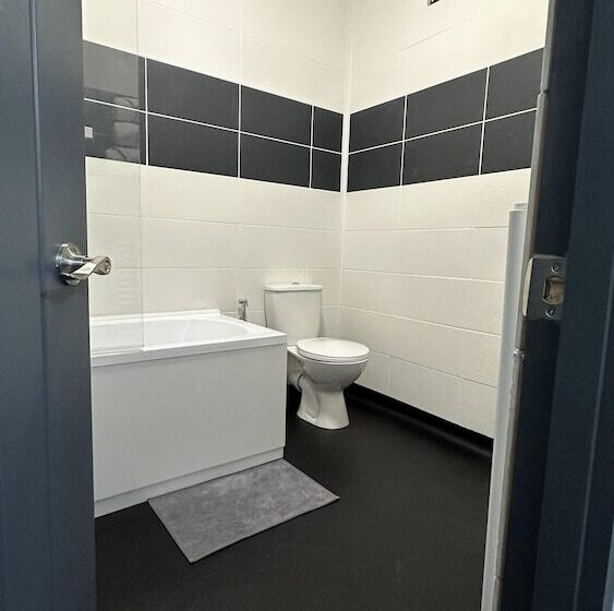 Резиденция Modern 2 Bed Near Turf Moor Football Stadium