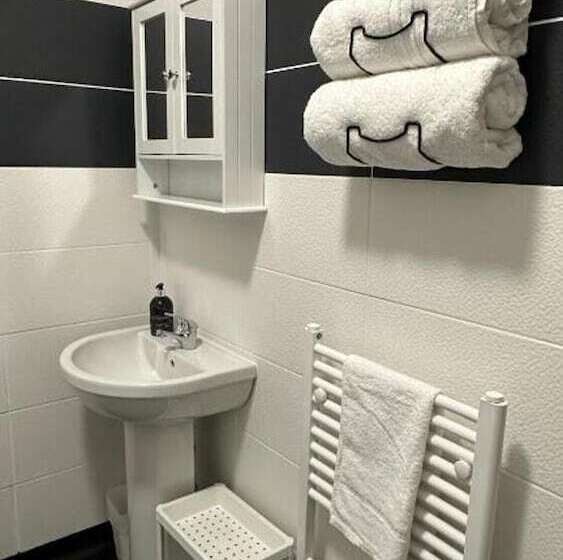 Резиденция Modern 2 Bed Near Turf Moor Football Stadium