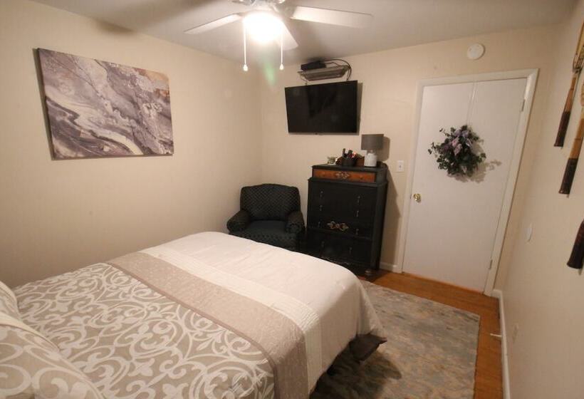 דירת נופש Mom S House