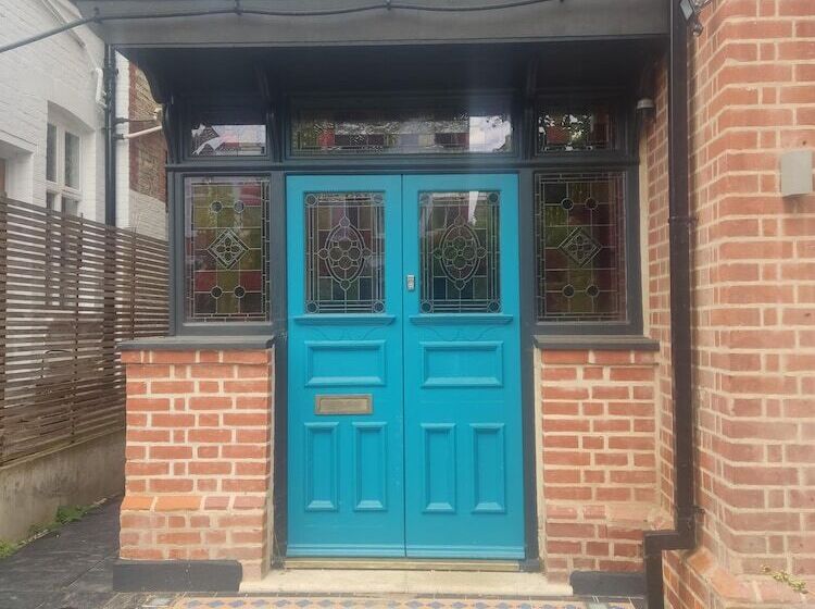 إقامة Remarkable 7 Bed House In London