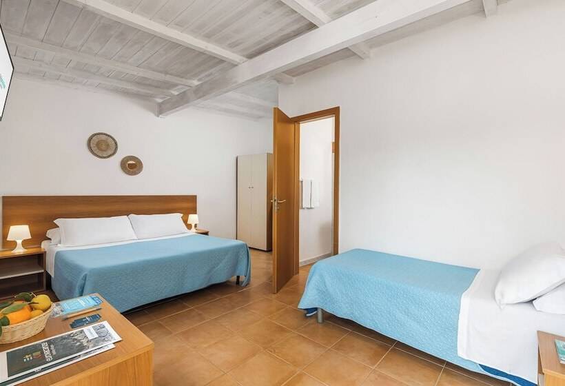 אתר נופש Cala Del Principe