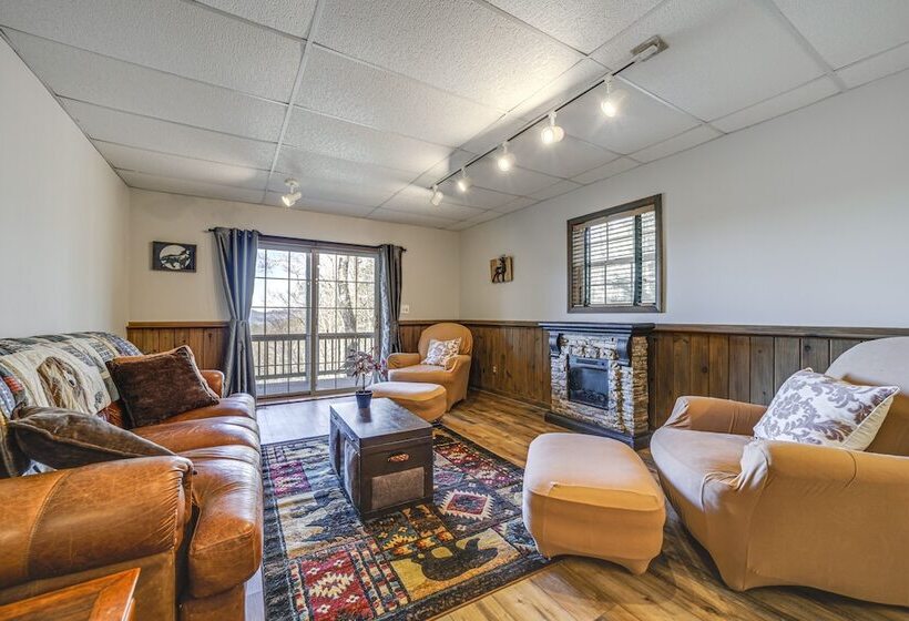 Sky Valley Retreat W/ Fire Pit & Mountain Views!