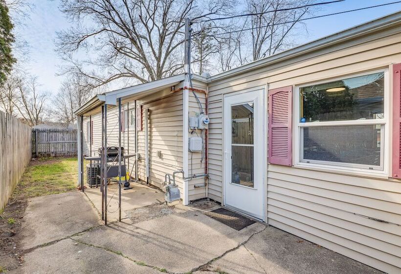 South Bend Home W/ Gas Grill Near Universities!