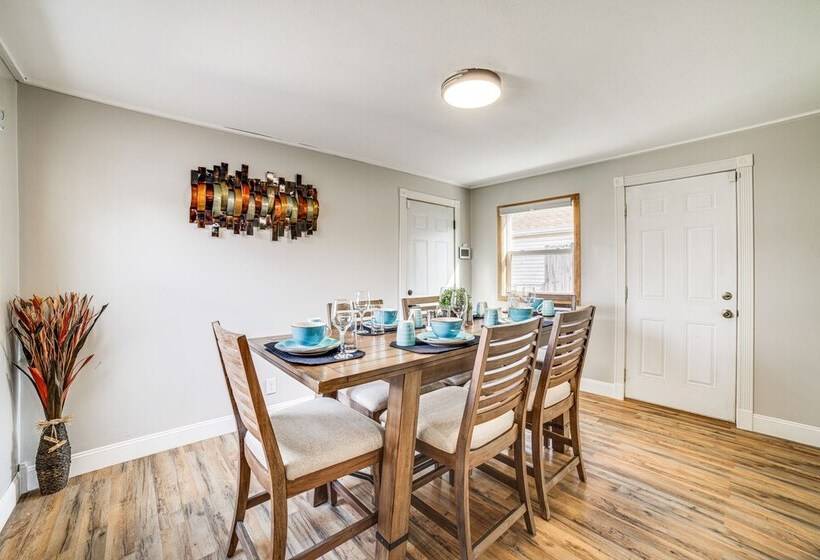 South Bend Home W/ Gas Grill Near Universities!