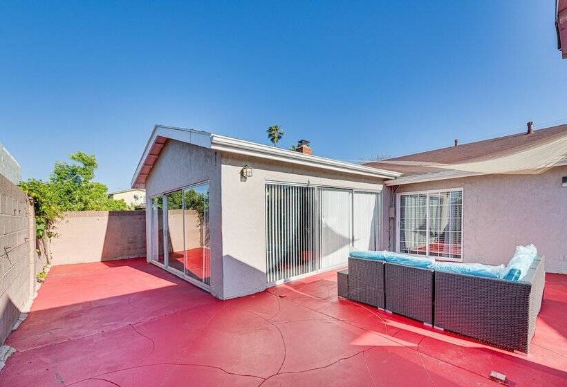 South Central Los Angeles Home W/ Patio