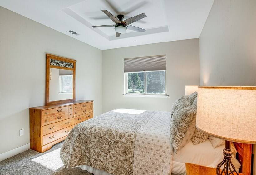 Spacious Arnold Cabin W/ Patio & Gas Grill!