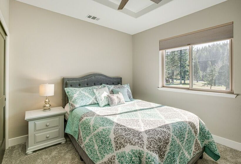 Spacious Arnold Cabin W/ Patio & Gas Grill!