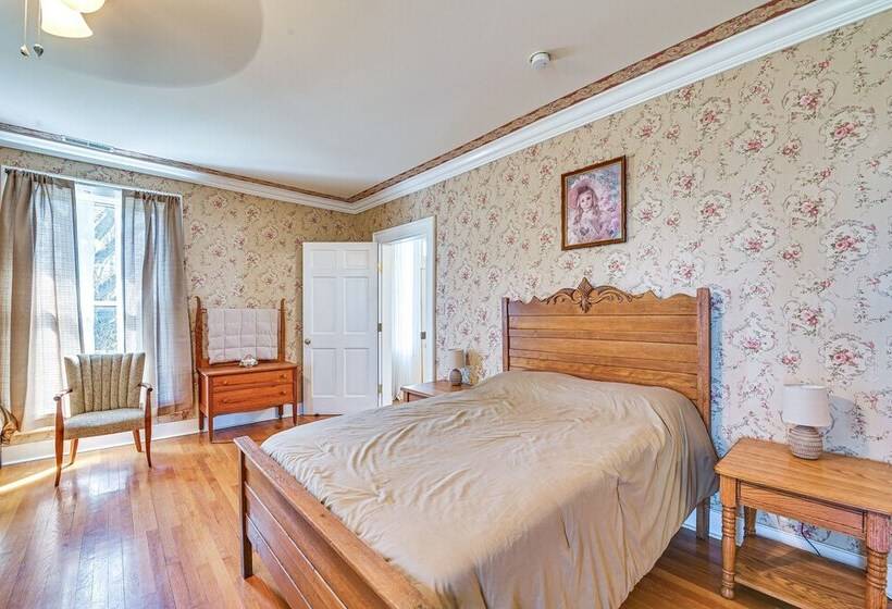 Spacious Ewing Retreat W/ Game Room & Fireplace!