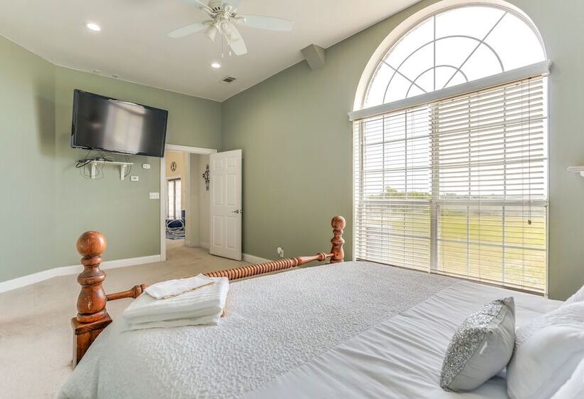 Spacious Farmersville Home W/ Game Room & Fire Pit