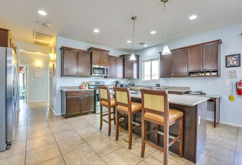 Spacious Home In Laveen Village Near Dtwn Phoenix!