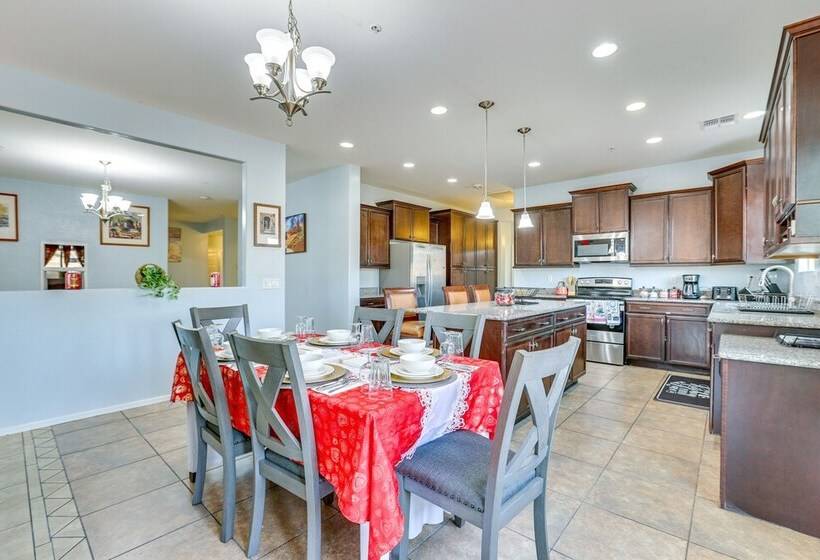 Spacious Home In Laveen Village Near Dtwn Phoenix!