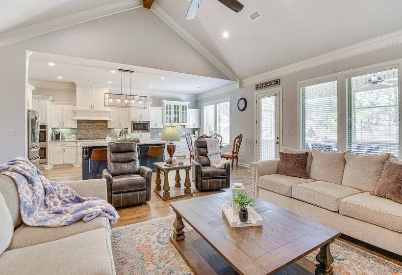 Spacious Hot Springs Village Home < 1 Mi To Lake!