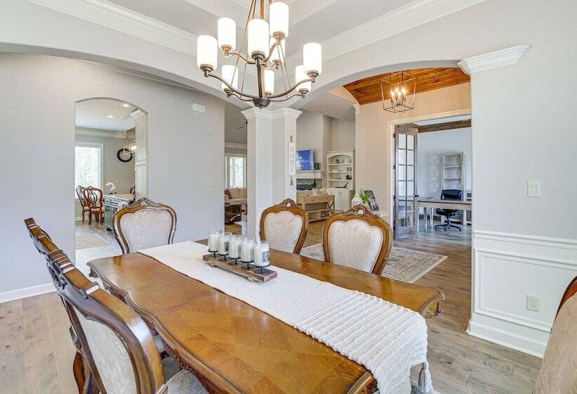 Spacious Hot Springs Village Home < 1 Mi To Lake!