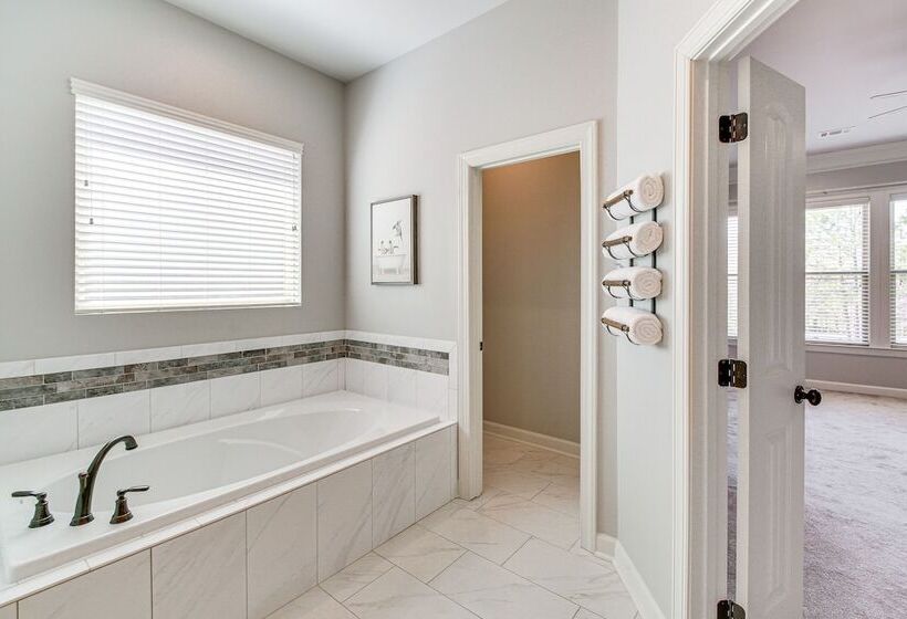 Spacious Hot Springs Village Home < 1 Mi To Lake!