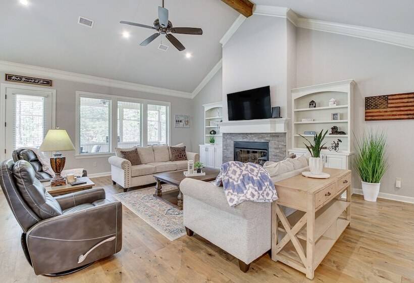 Spacious Hot Springs Village Home < 1 Mi To Lake!