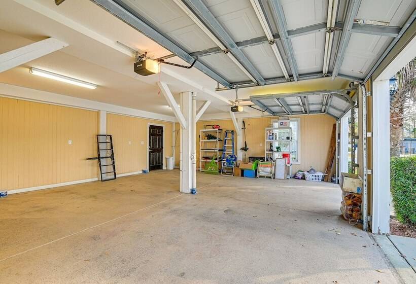 Spacious Murrells Inlet Home   Walk To Beach!