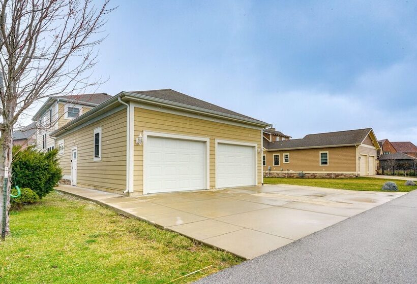 Spacious South Bend Home   Walk To Notre Dame!