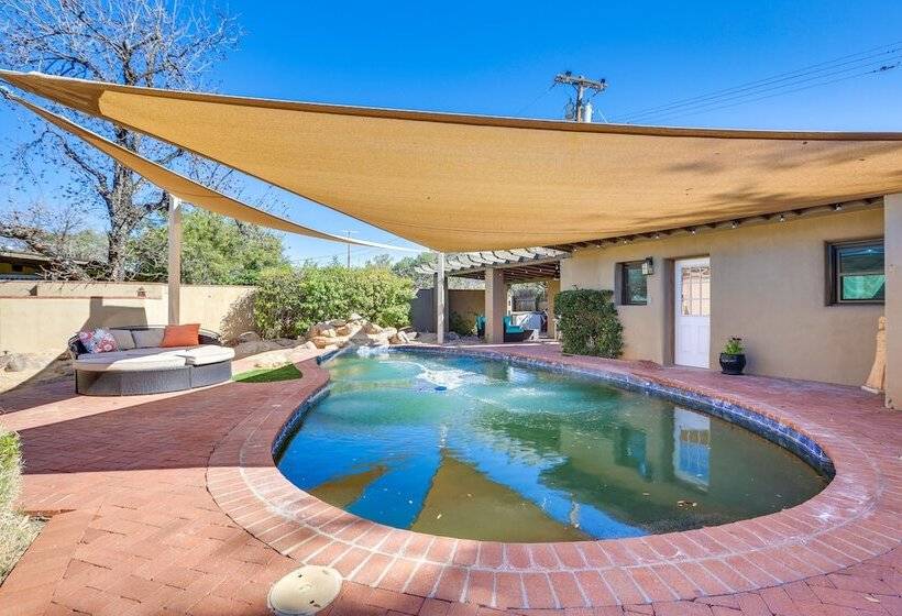 Spacious Uptown Phoenix Home W/ Pool & Yard Games!