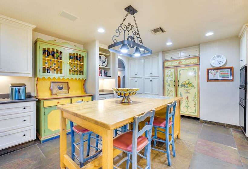 Spacious Uptown Phoenix Home W/ Pool & Yard Games!